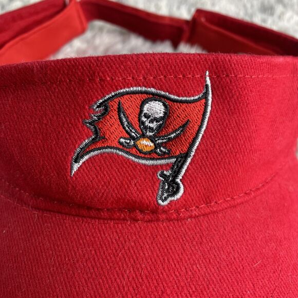 Tampa Bay Buccaneers Visor Red Adjustable Strapback Bucs NFL Football SGA - Picture 3 of 8